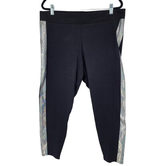 Torrid Women's Premium High Rise Legging Dotted Side Stripe Black Size 2X - Picture 1 of 3